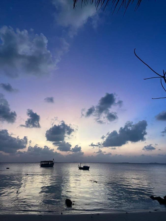 Raalhu Dhangethi Bed & Breakfast Exterior photo